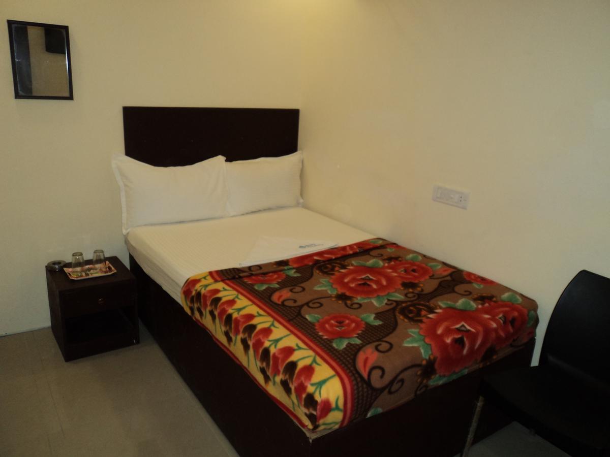 Mani'S Residency Hotel Madurai Eksteriør billede